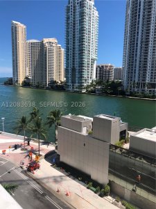 Aluguel de apartamento no Aston Martin Residences L-608