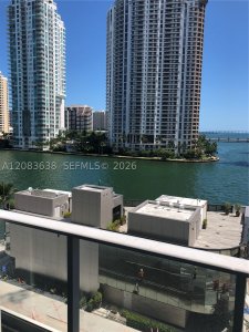 Aluguel de apartamento no Aston Martin Residences L-608