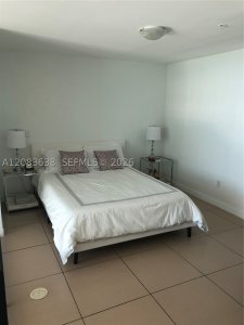 Aluguel de apartamento no Aston Martin Residences L-608