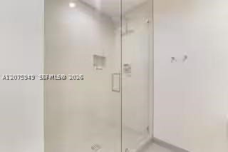 Comprar apartamento no Costa Hollywood N236