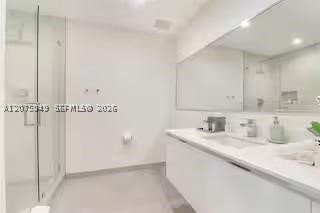 Comprar apartamento no Costa Hollywood N236