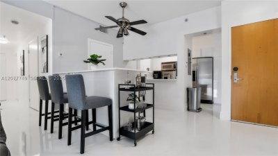 Comprar apartamento no The Club At Brickell Bay 4324