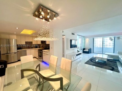 Oceanside Plaza Apt #9Y