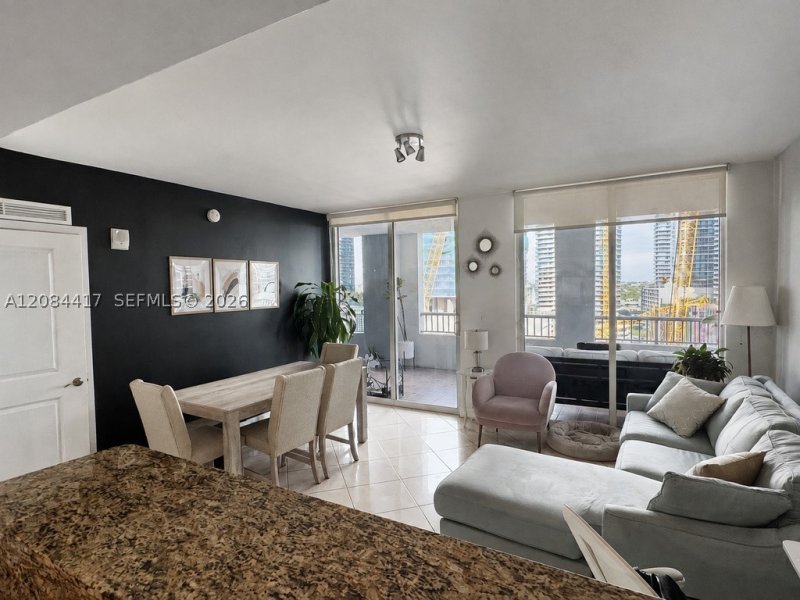 Apartment for rent at Sail at Brickell 2007