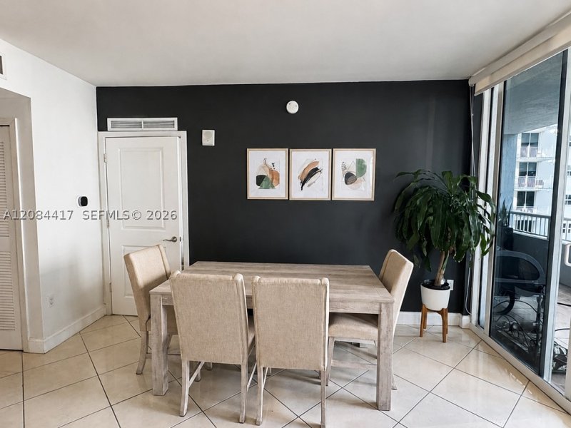 Apartment for rent at Sail at Brickell 2007