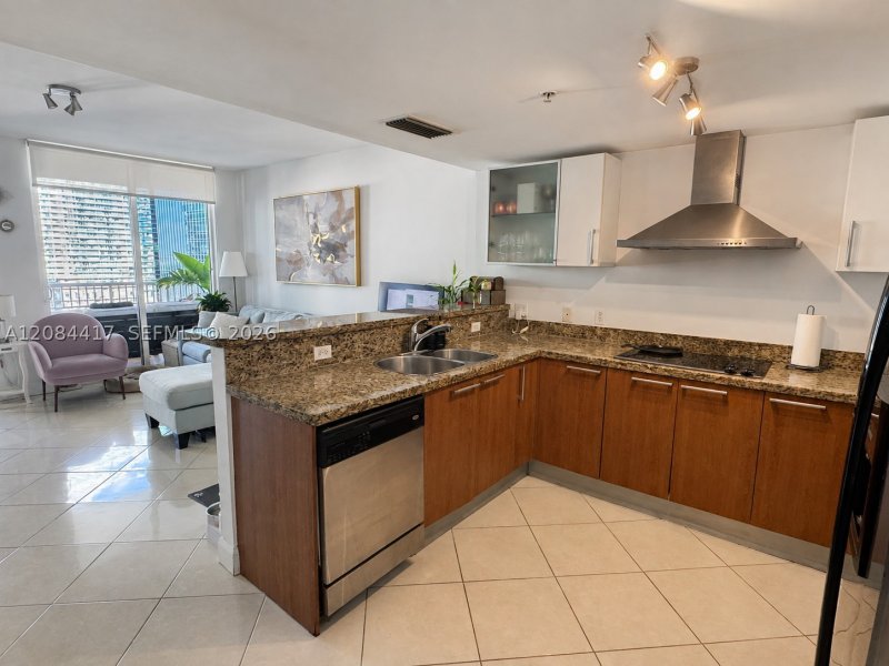 Apartment for rent at Sail at Brickell 2007