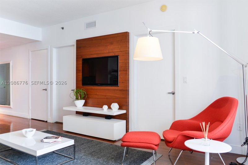 Property photo # 3