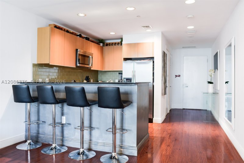 Property photo # 6