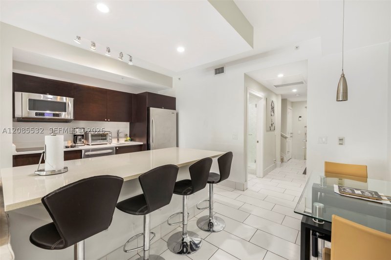 Condo for sale at The Blue Doral 1512