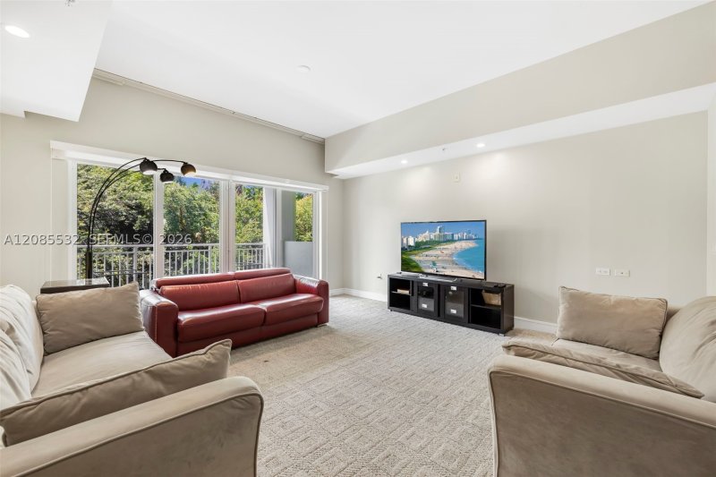 Condo for sale at The Blue Doral 1512