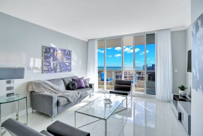 Alquiler de apartamento en The Grand A-4244