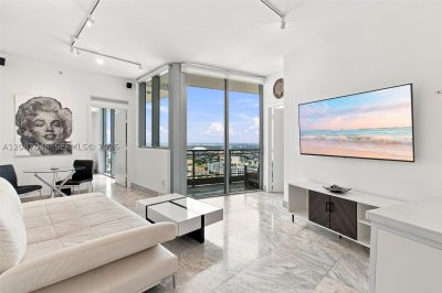 Mint at Riverfront Apt #5106