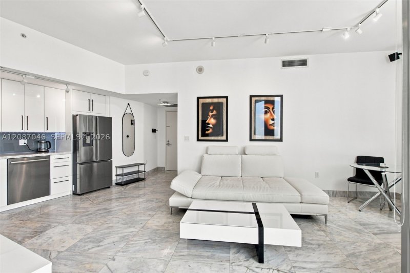 Property photo # 4