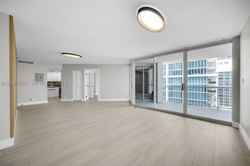 Apartment for rent at The Sterling 1403