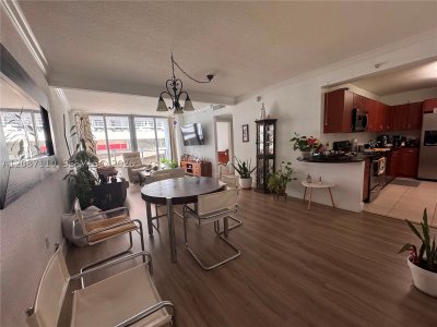 401 Blu Apt #407