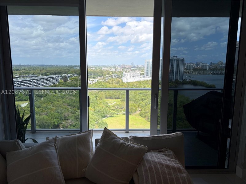 Comprar apartamento en The Harbour 2104