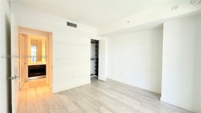 Aluguel de apartamento no Brickell Heights West 1402