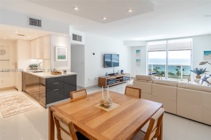Property photo # 7