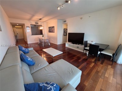 Comprar apartamento en Aventura Marina 705