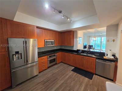 Comprar apartamento en Aventura Marina 705