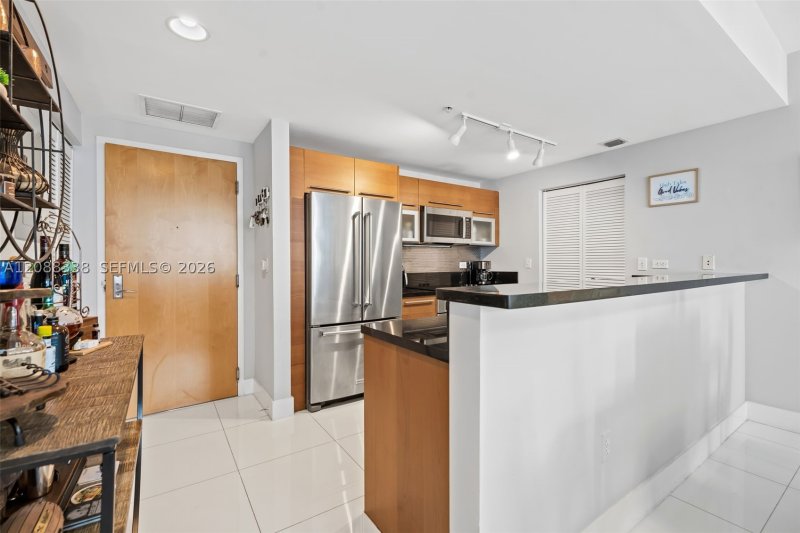 Condo for sale at Vizcayne South Tower 2501