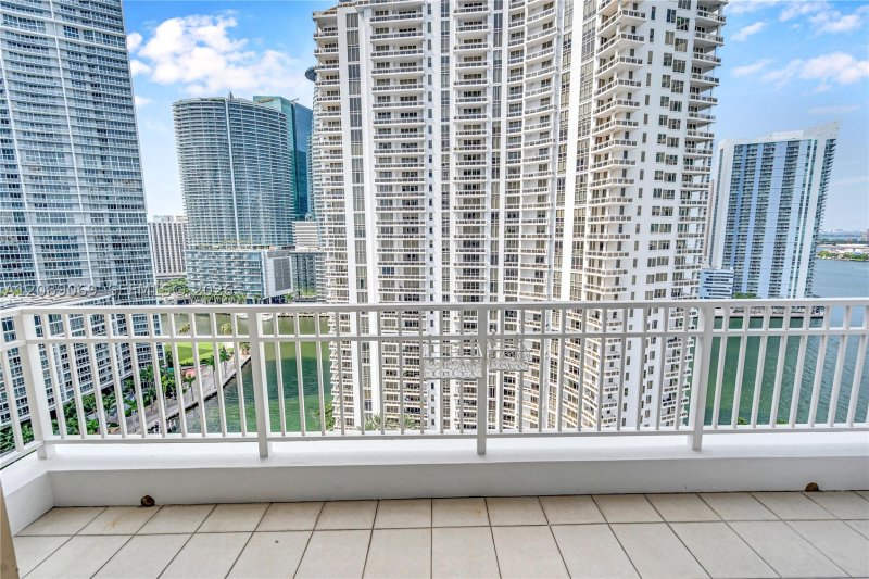 Property photo # 0