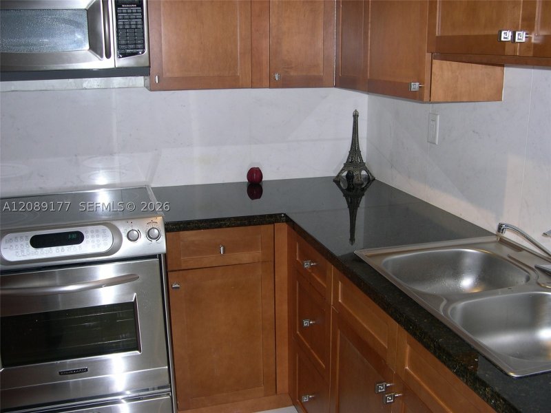 Property photo # 4
