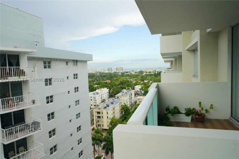 Property photo # 8