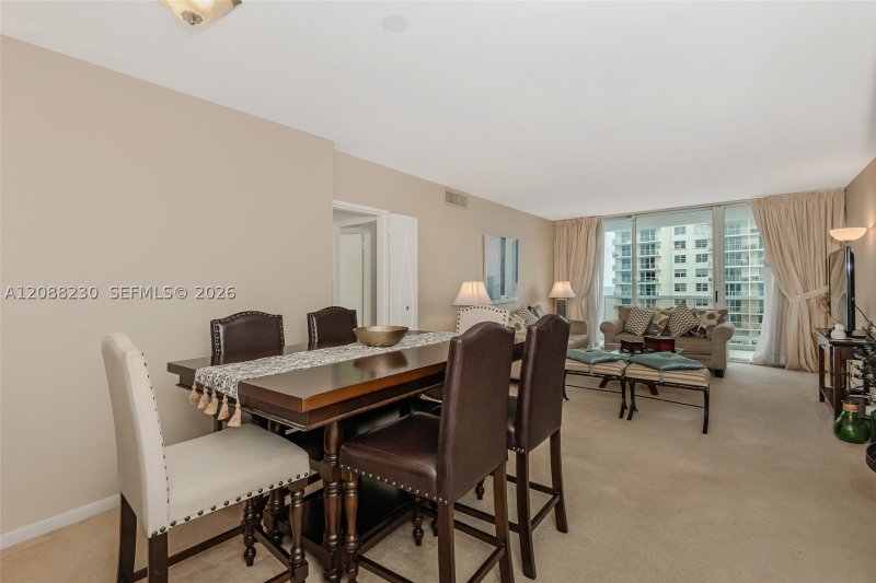 Comprar apartamento en Seacoast 5700 12D