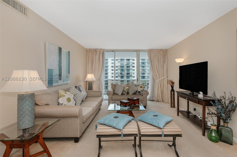 Comprar apartamento en Seacoast 5700 12D
