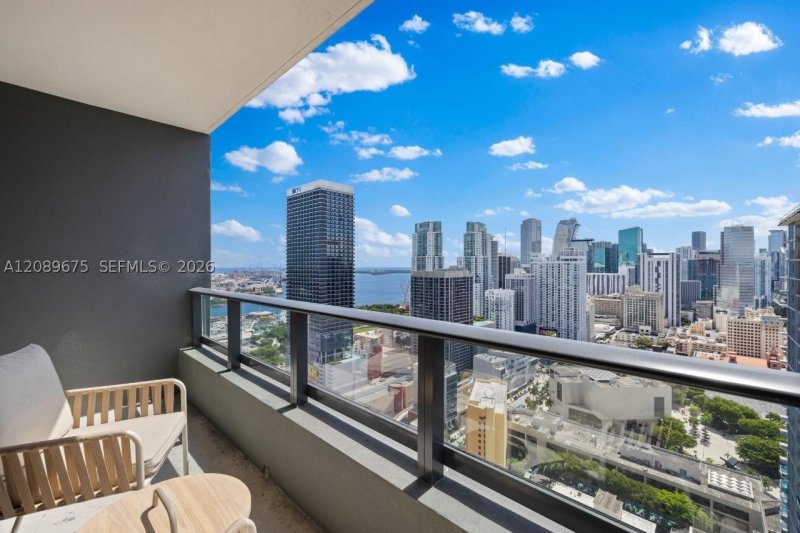 Comprar apartamento en Natiivo Gale Miami Hotel & Residences 3206