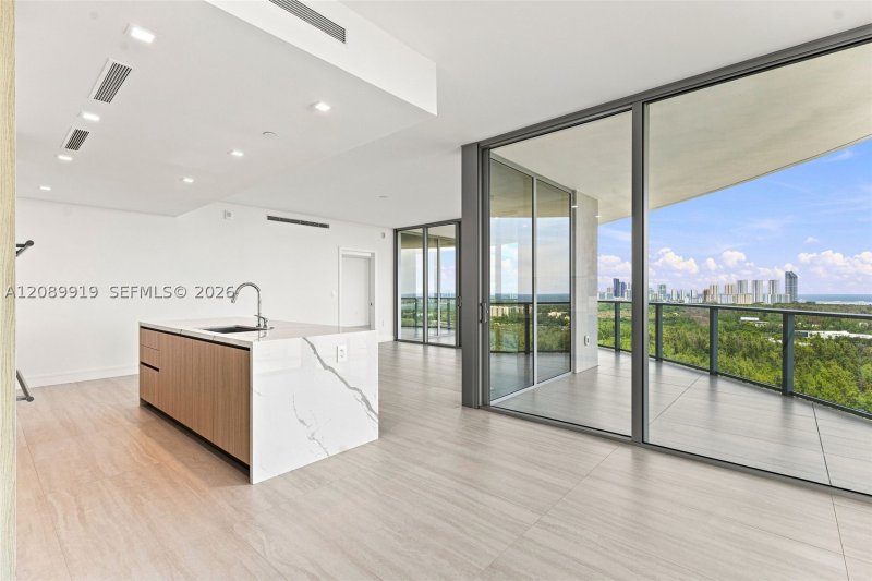 Comprar apartamento en One Park Tower by Turnberry 2301