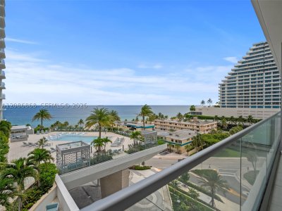 Comprar apartamento en Selene Oceanfront Residences 605-S