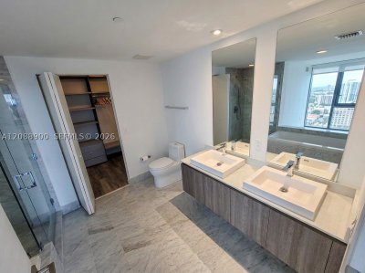Comprar apartamento no SLS Lux Brickell 4108