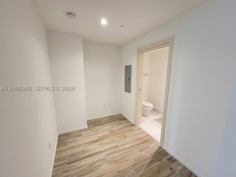 Comprar apartamento no SLS Lux Brickell 4108