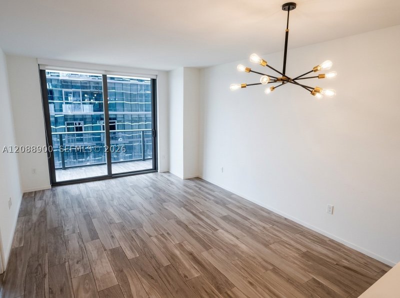 Comprar apartamento no SLS Lux Brickell 4108