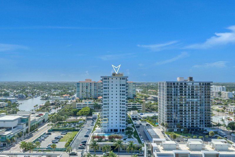Condo for sale at Berkley South 5G