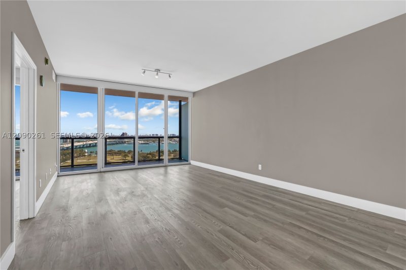 Condo for sale at Marina Blue 1710