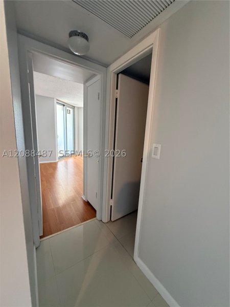 Apartment for rent at Oceanside Plaza 12Z