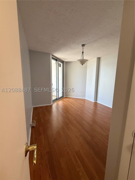 Apartment for rent at Oceanside Plaza 12Z