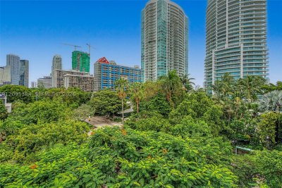 Comprar apartamento no 2200 Brickell 405