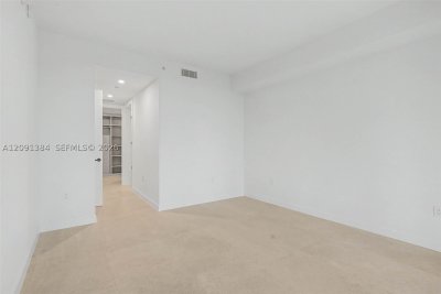 Comprar apartamento no 2200 Brickell 405
