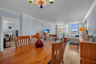 Comprar apartamento no Plaza Towers South PH3