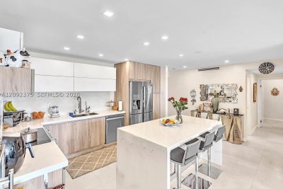 Comprar apartamento no Ocean View 421