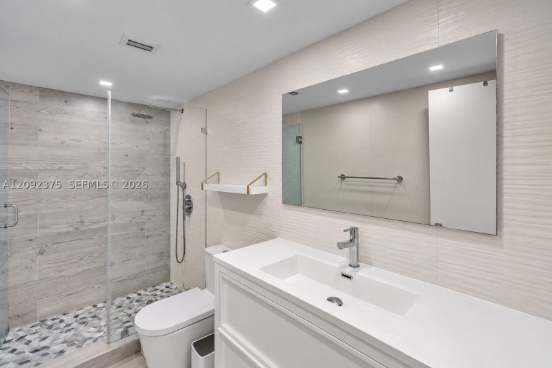 Comprar apartamento no Ocean View 421