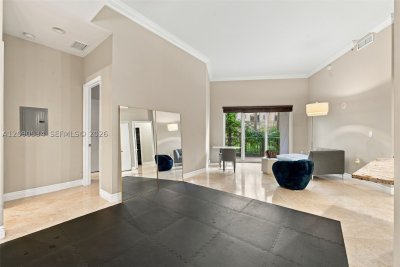 Comprar apartamento no Turnberry Village South 116