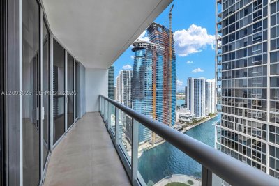 Icon Brickell Viceroy Apt #3201