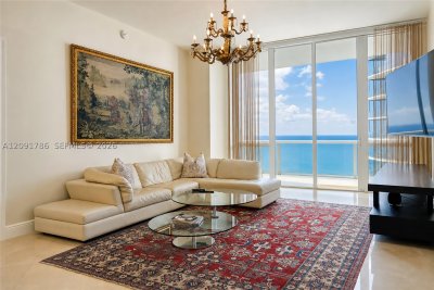 Trump Tower Three Apt #4007