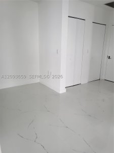 Comprar apartamento no Brickell Heights East 4303