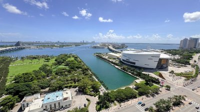 Aluguel de apartamento no 900 Biscayne 2702